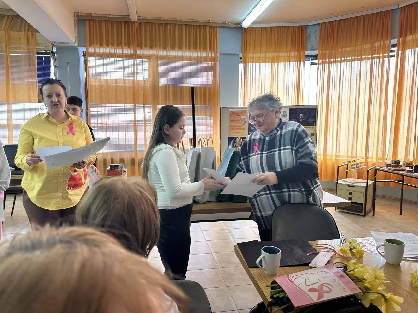 Udruženje Nada iz Apatina je odeležilo Nacionalni dan protiv raka dojke